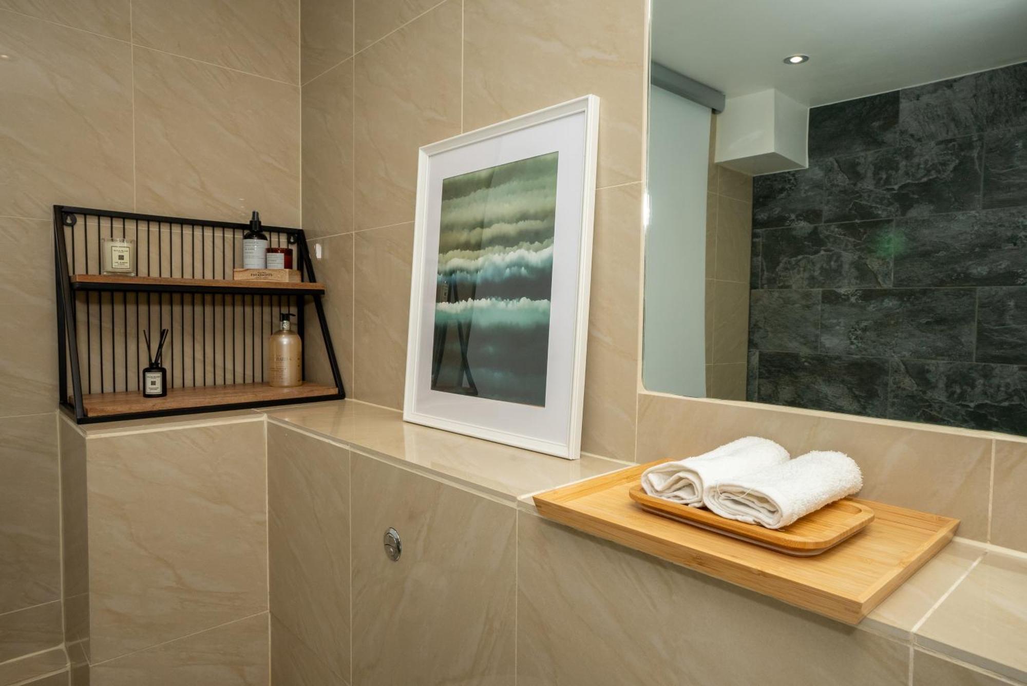 Stylish Flat Minutes From Covent Garden - West End Londres Exterior foto