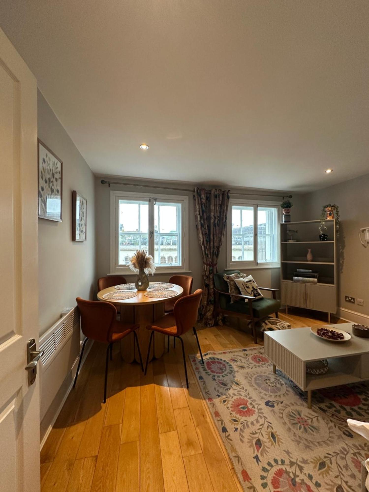 Stylish Flat Minutes From Covent Garden - West End Londres Exterior foto