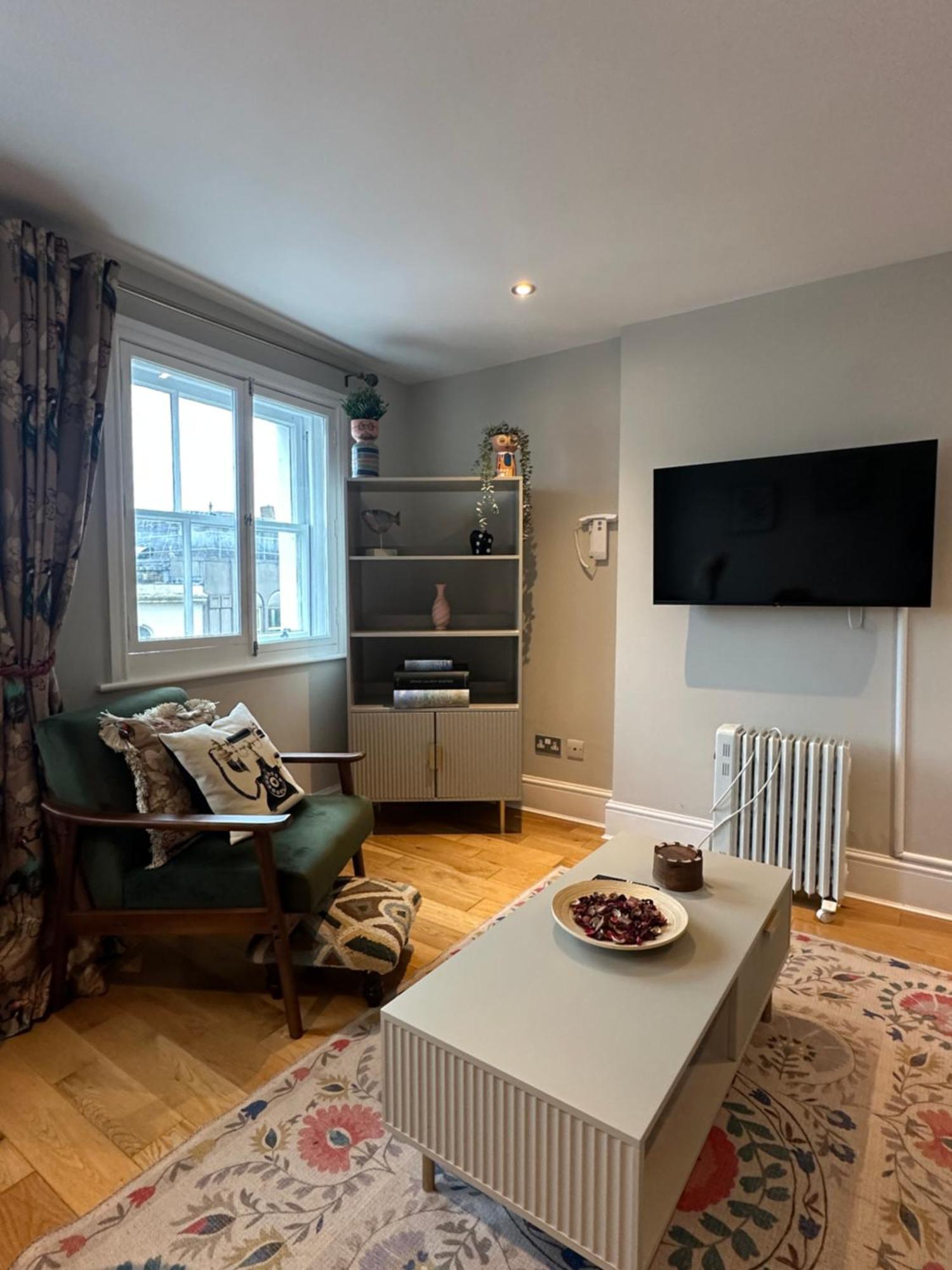 Stylish Flat Minutes From Covent Garden - West End Londres Exterior foto